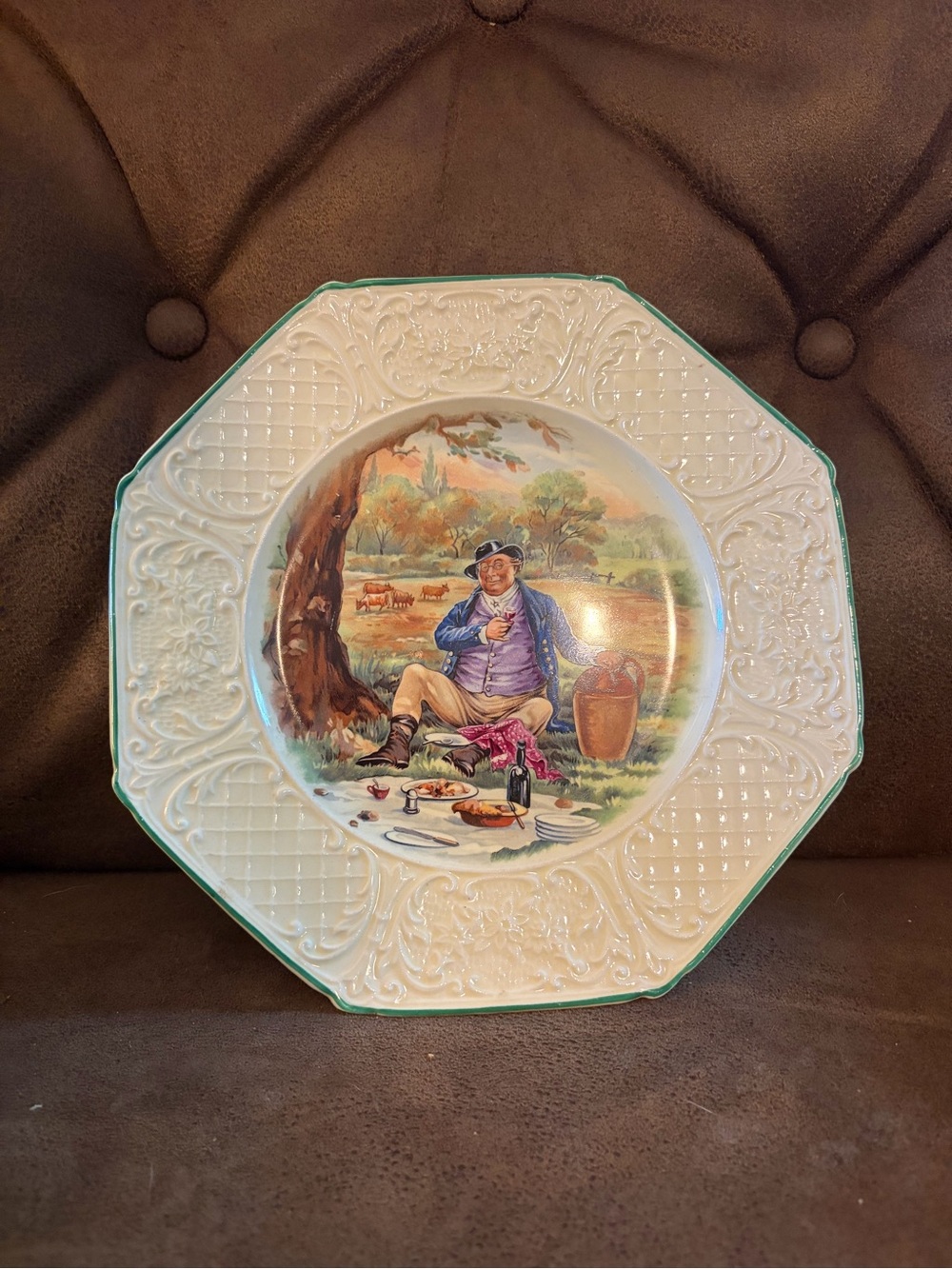Mr Pickwick Wedgewood Cream and Green Octagonal Plate